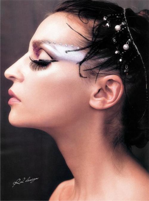 Модный макияж с блестками. 02 Модный макияж с блестками. 02