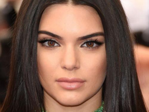 Бейкинг макияж техника. Baking - новый тренд макияжа, который подарит идеально ровный тон лица.