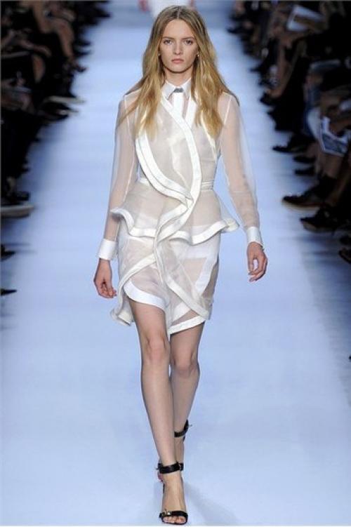 Givenchy Spring/Summer 2012: глоток воздуха от Риккардо тиши. 01 Givenchy Spring/Summer 2012: глоток воздуха от Риккардо тиши. 01