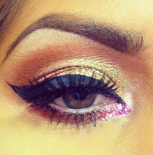 Прекрасний макияж.

Макияж - это не только рисование, но и моделирование, подправка (коррекция) формы и цвета лица.