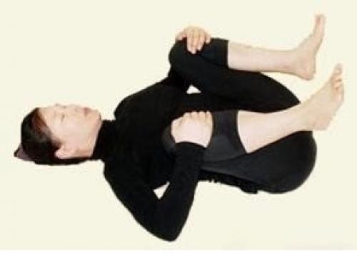 Комплекс упражнений йоги на вытяжение мыщц спины. 05 Комплекс упражнений йоги на вытяжение мыщц спины. 05