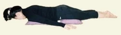 Комплекс упражнений йоги на вытяжение мыщц спины. 06 Комплекс упражнений йоги на вытяжение мыщц спины. 06