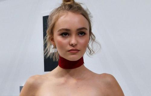 Контрастность - это условно говоря, соотношение интенсивности пигментации кожи, волос, бровей и глаз. 01