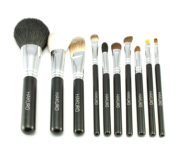 Hakuro - польский бренд, предлагающий кисти для нового макияжа высочайшего качества по очень доступной цене. 02