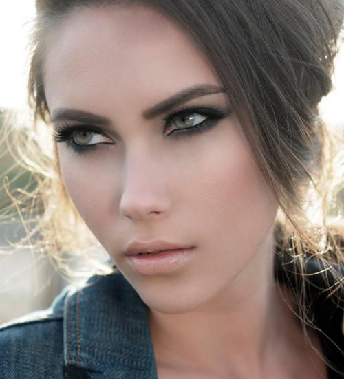 ? 10. Января в арт - студии МОLОКО пройдет проект фото сессия в новогоднем декоре. 01