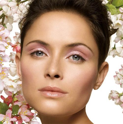 Открывается набор на короткий курс: сама себе визажист? 01