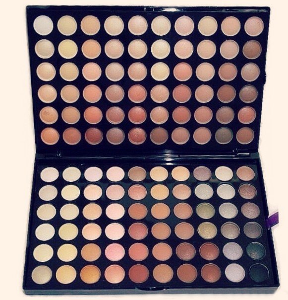 В Наличии. Профессиональная палетка матовых теней для век 120 цветов. 01