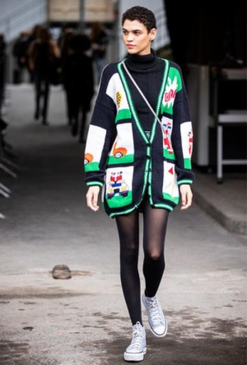 Как носить водолазку: 7 нескучных способов. 06