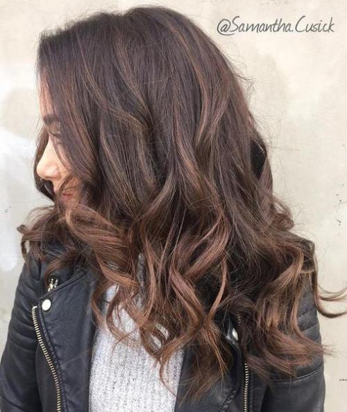 Шоколадное окрашивание: 11 модных вариантов для шатенок. 01