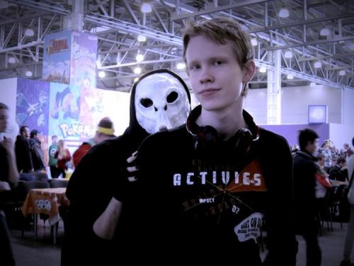 Поход на игромир или как мы постояли в очереди. 02 Поход на игромир или как мы постояли в очереди. 02