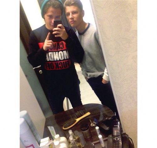 Салам?  Поясните за меня, пожалуйста. 06