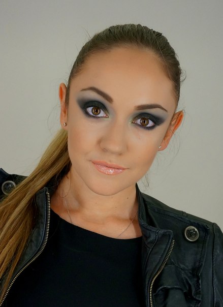 Внимание! Объявляется новый набор в новую группу обучения Профессиональный Визажист! 02 Внимание! Объявляется новый набор в новую группу обучения Профессиональный Визажист! 02