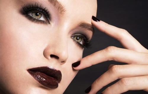 Макияж этой осени: спелая слива. 03