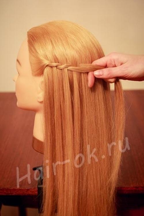 Коса на бок на длинные волосы. 02