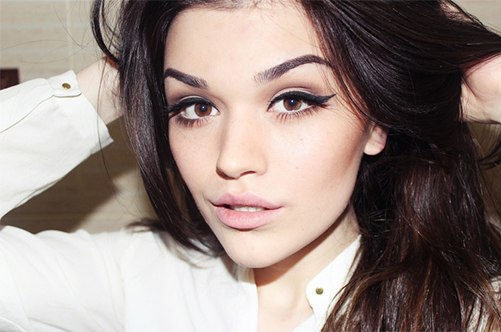 Легкий макияж для карих глаз: мы используем разной природой подаренные достоинства. 03 Легкий макияж для карих глаз: мы используем разной природой подаренные достоинства. 03