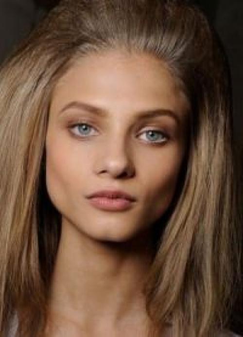 В зимнее время год нужно научиться правильно, использовать косметические средства, для того чтобы выглядеть безупречно и красиво. 03 В зимнее время год нужно научиться правильно, использовать косметические средства, для того чтобы выглядеть безупречно и красиво. 03