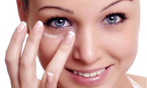 Как правильно удалить макияж? 01 Как правильно удалить макияж? 01