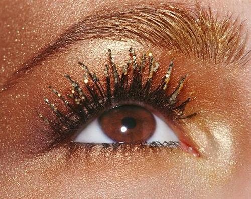 Beauty_советы. Как накраситься в новый год: макияж, который принесет удачу. 02