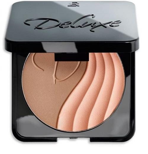 7. румяна. Завершением в скульптурирование лица служат румяна, которые придают коже свежесть. 03