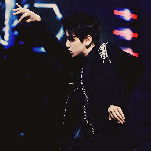 Каждая девушка умеет наносить макияж и превращаться в прекрасного лебедя из ужасной серой утки. 01 Каждая девушка умеет наносить макияж и превращаться в прекрасного лебедя из ужасной серой утки. 01