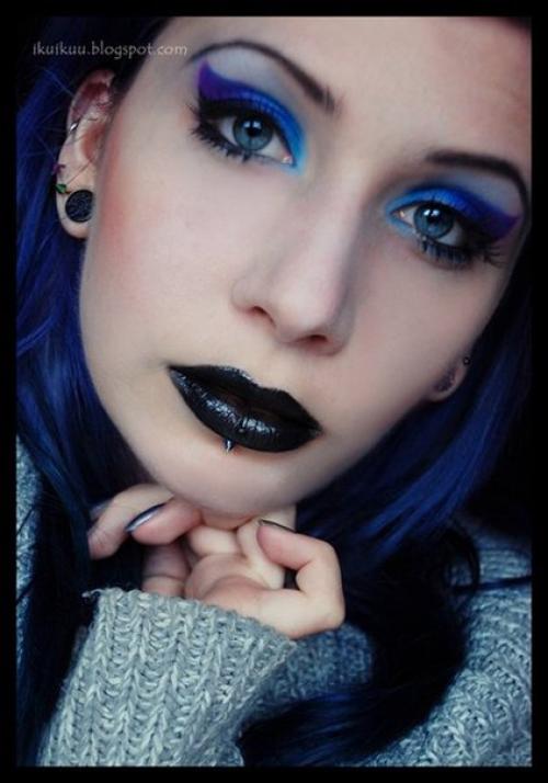 Готический макияж - холодная экстравагантность. 03