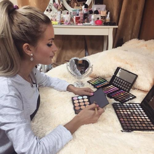 Консилер (корректор) для создания идеального макияжа всего 800 РУБ.? 06 Консилер (корректор) для создания идеального макияжа всего 800 РУБ.? 06