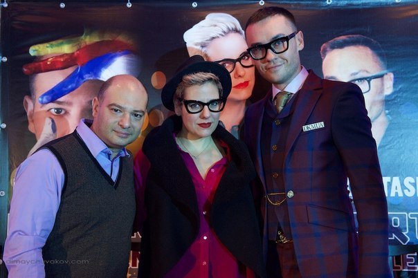 27 января началось грандиозное событие в жизни работников индустрии красоты и в том числе визажистов, которым я и являюсь на протяжении уже 7 лет. 07