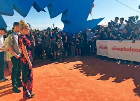 Kids Choice Awards 2015.  Готовимся с Пейтон Лист. 09 Kids Choice Awards 2015.  Готовимся с Пейтон Лист. 09