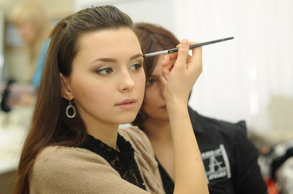 Милые девушки) Приглашаю на 3-х дневный курс Сама себе визажист- уроки с теорией, практикой, отработкой макияжа на себе. 01