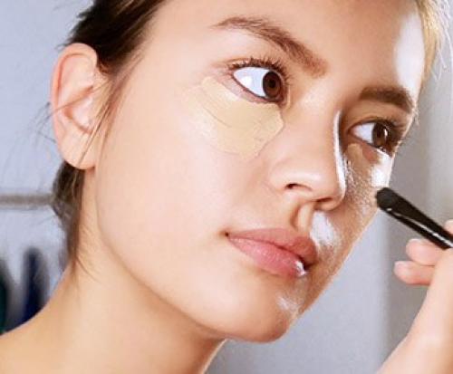 Бейкинг - это продвинутая техника макияжа, направленная на маскирование изъянов и морщин и создание эффекта гладкой матовой кожи. 01 Бейкинг - это продвинутая техника макияжа, направленная на маскирование изъянов и морщин и создание эффекта гладкой матовой кожи. 01