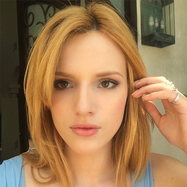 style@bellathorne beauty@bellathorne Mtvmovieawards. 01