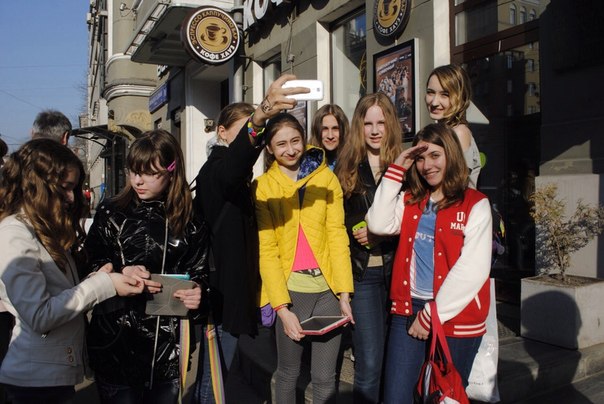 Ладно, уже почти 14 апреля, а я всё же собралась с мыслями и решила написать этот пост. 02