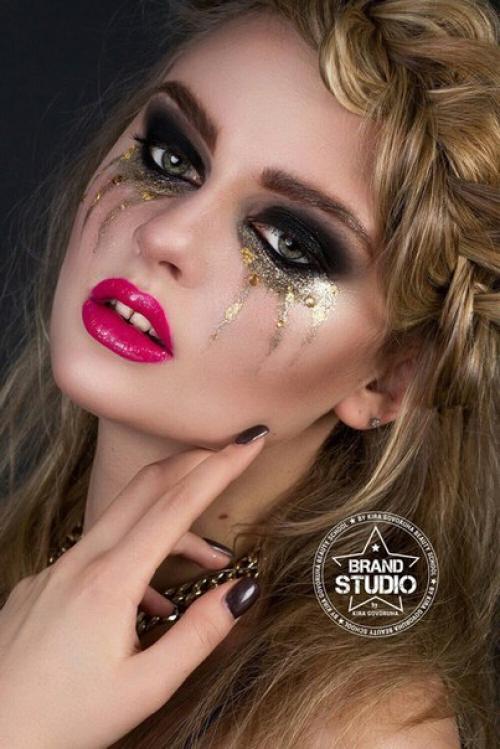 Красотка?  Хочешь стать профессиональным Make - ua Artist? 01