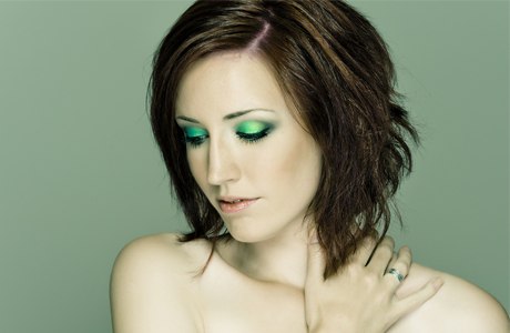 Зеленый цвет - один из самых теплых в цветовой палитре. 04