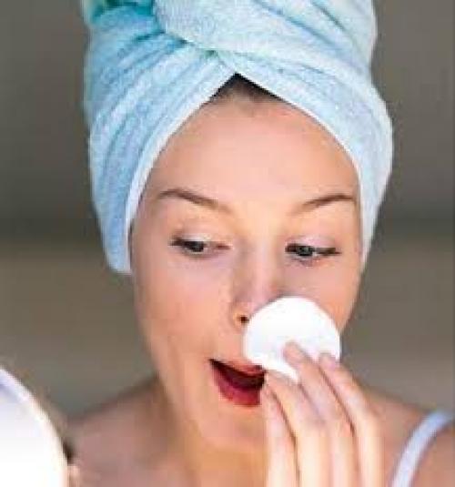 Красавицы, мы не забываем о правильном вечернем уходе за собой, чтобы сохранить свою красоту. 01