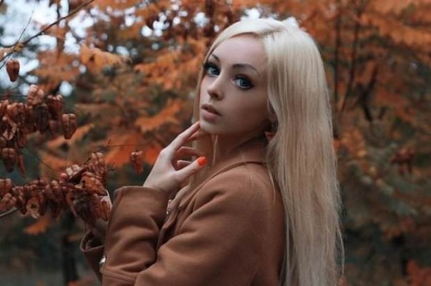 Алина Ковалевская - живая кукла Барби из украины. 02 Алина Ковалевская - живая кукла Барби из украины. 02