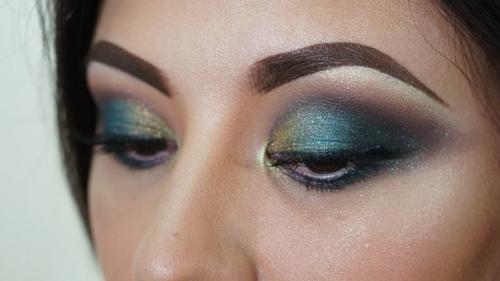 Недавно я проводила мк по Смоки на сверкающих пигментах - Ксения очень преобразилась! 03