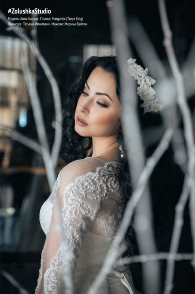 Показ коллекции свадебных образов Палитра Вдохновения от  студии свадебных стилистов золушка] и  свадебного салона праздник от золушки]. #. 04