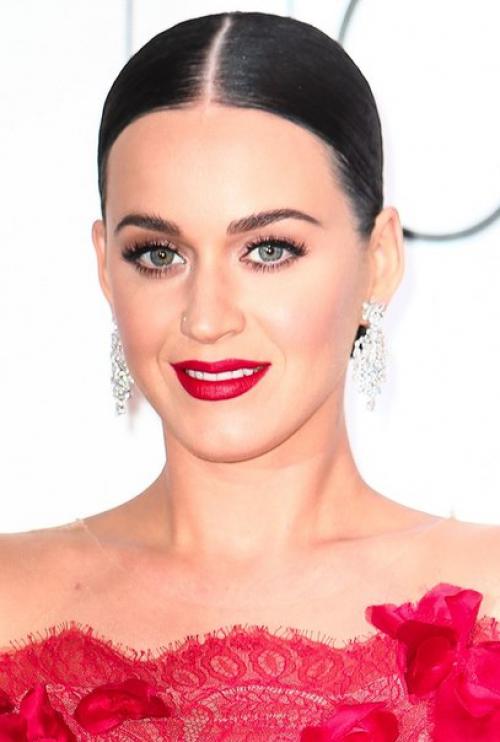 Cannes 2016: лучшие прически и макияж вечера Amfar. 07