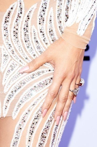 Некоторые бьюти - правила мы знаем наизусть - однако нарушать их можно и нужно. 08