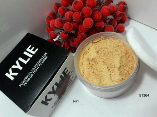 Рассыпчатая пудра от Kylie красивое матовое покрытие создает. 03 Рассыпчатая пудра от Kylie красивое матовое покрытие создает. 03