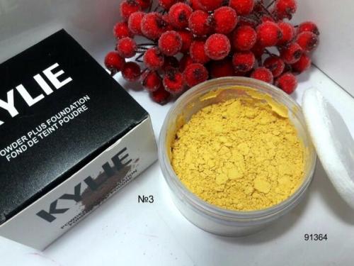Рассыпчатая пудра от Kylie красивое матовое покрытие создает. 01 Рассыпчатая пудра от Kylie красивое матовое покрытие создает. 01