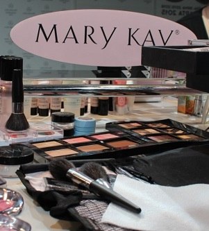 Встречайте обновленную крем - золотую пудру Mary KAY Endless Performance \u2122. 02