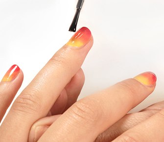 Маникюр в ТЕХНИКЕ омбрэ. 04 Маникюр в ТЕХНИКЕ омбрэ. 04