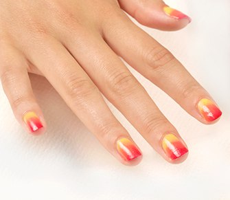 Маникюр в ТЕХНИКЕ омбрэ. 03 Маникюр в ТЕХНИКЕ омбрэ. 03