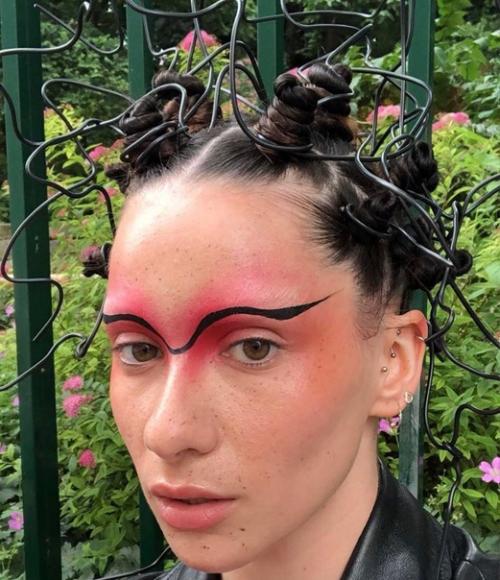 Юнилайнер - самый модный макияж. 02