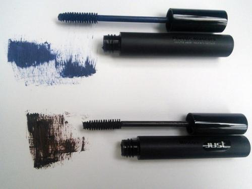 Just Make up Mascara. 01