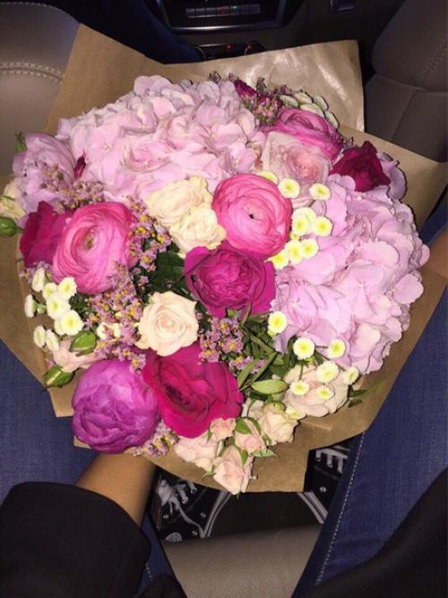 ? 20. Простых бьюти - лайфхаков, которые помогут выглядеть на все 100? 01 ? 20. Простых бьюти - лайфхаков, которые помогут выглядеть на все 100? 01