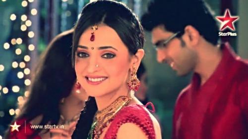 Быть может эта любовь? 04 Быть может эта любовь? 04