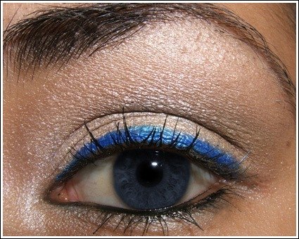 Макияж для голубых глаз - выбираем тени. 07